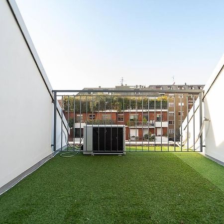 5 Giornate Apt Con Terrazzo E Garage Privato Milánó Kültér fotó