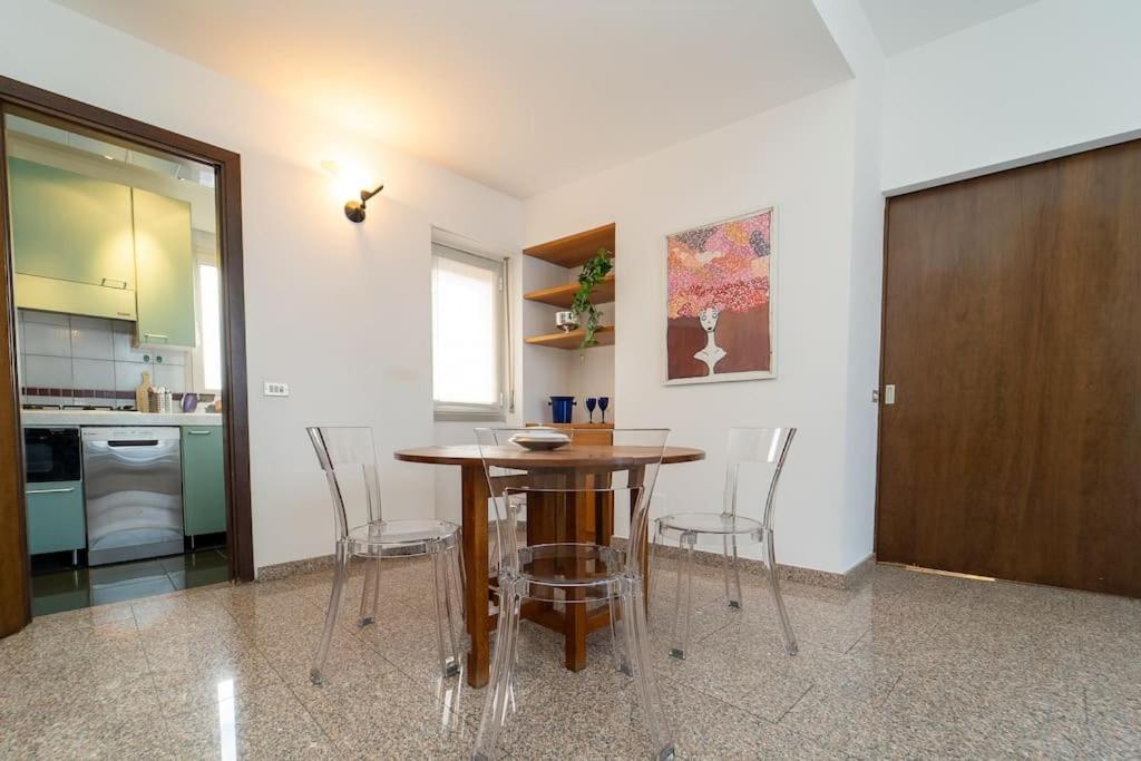 5 Giornate Apt Con Terrazzo E Garage Privato Milánó Kültér fotó