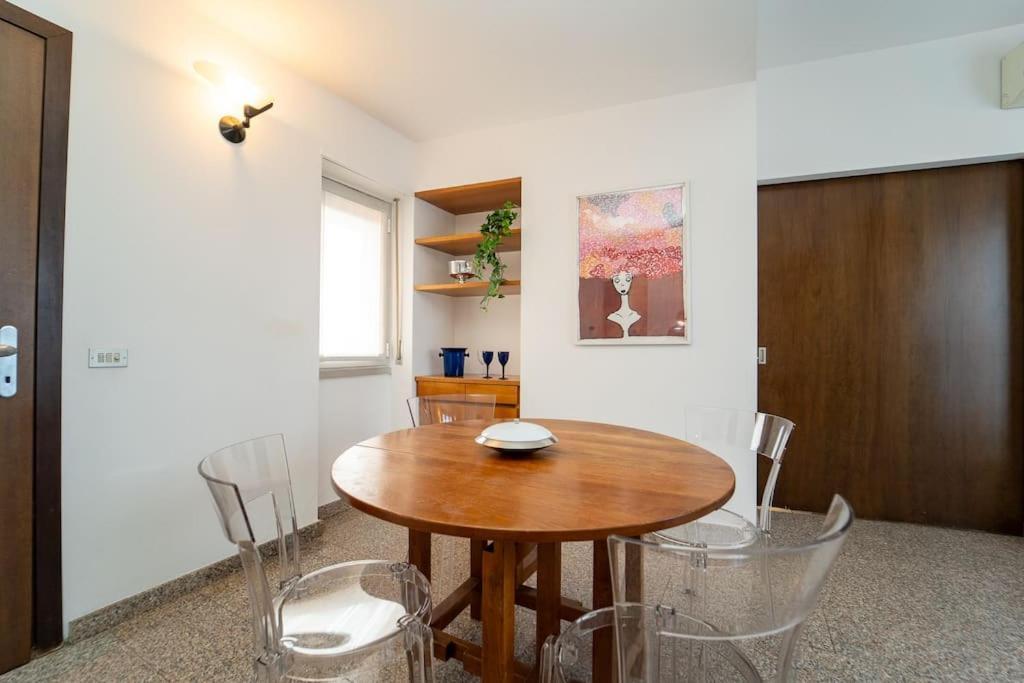 5 Giornate Apt Con Terrazzo E Garage Privato Milánó Kültér fotó